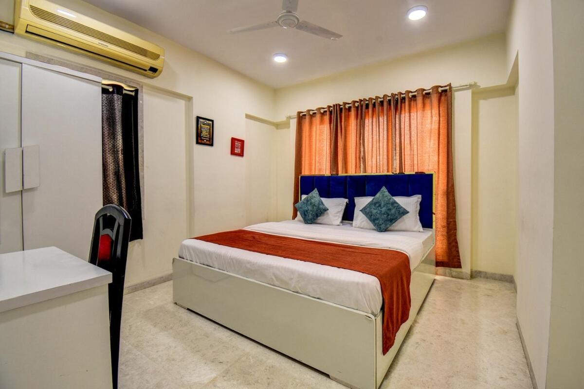 Apartment 1 Private Bedroom I Bath In A 2bhk Bkc And Jio Center